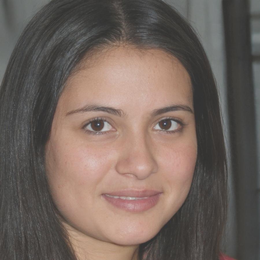 Portrait von Sarah Lindström, Spezialistin für Projektmanagement